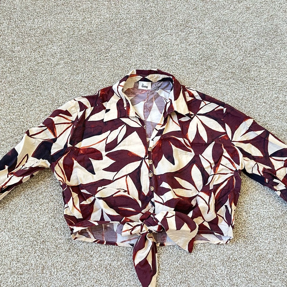 Gather Maroon & Cream Leaf Tie-Front Crop Shirt